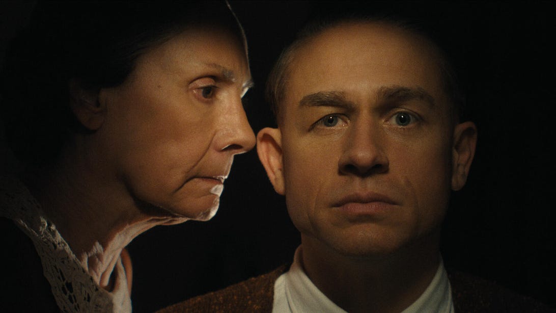 Laurie Metcalf and Charlie Hunnam, Monster: The Ed Gein Story