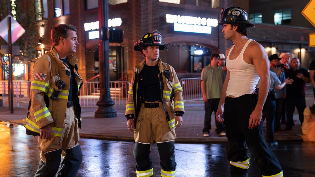 Chris O'Donnell, Michael Provost, and Hunter McVey, 9-1-1 Nashville